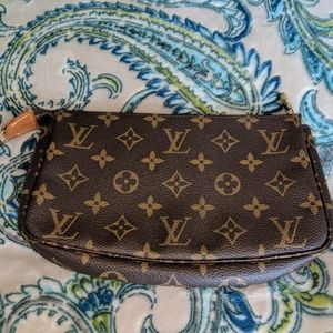 Louis Vuitton Mini Pochette, vachetta wristlet